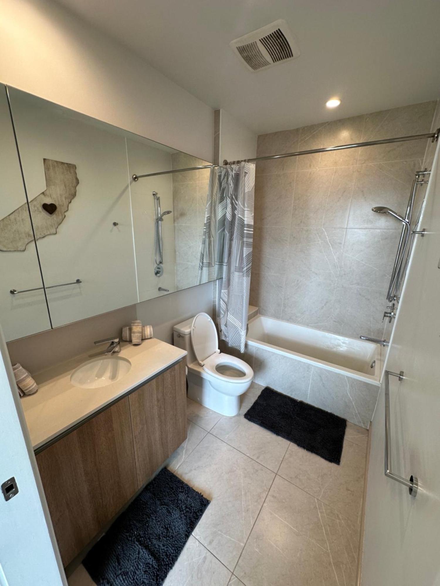 Apartment 2br With Beautiful Views!! Los Angeles